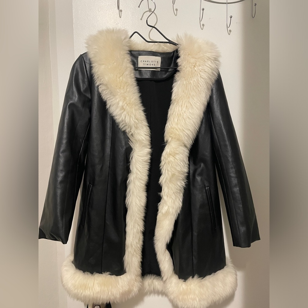 Charlotte Simone Coat